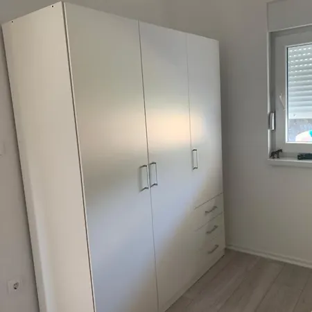 Kristalni Slap Kravice Holiday home *